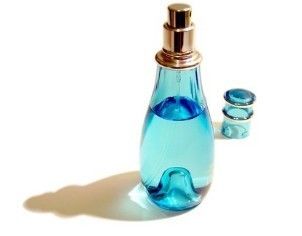 Φθηνή τιμή Εγχειρίδιο Pnuemaitc αρώματα Corking Machine Ατσάλινο αρώματα Capping Press Machine